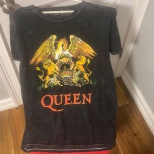 Original queen T-shirt